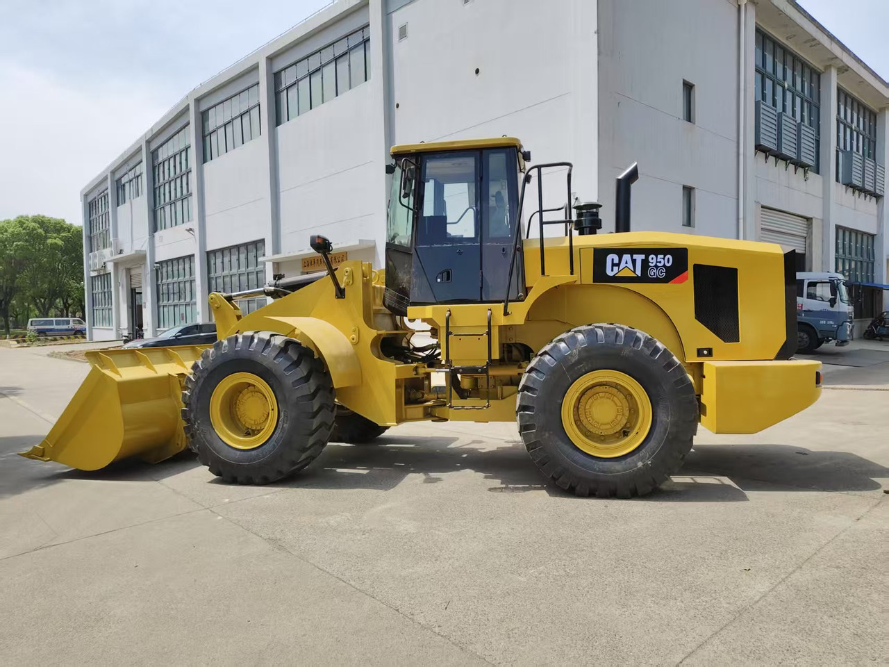 CATERPILLAR 950GC - Riteņu iekrāvējs: foto 1 CATERPILLAR 950GC - Riteņu iekrāvējs: foto 1