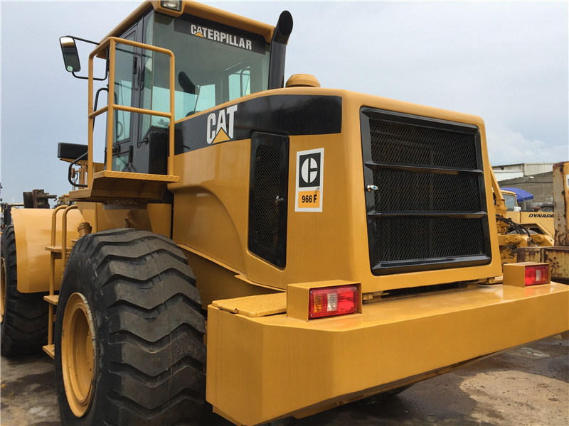 CATERPILLAR 966F - Riteņu iekrāvējs: foto 2 CATERPILLAR 966F - Riteņu iekrāvējs: foto 2