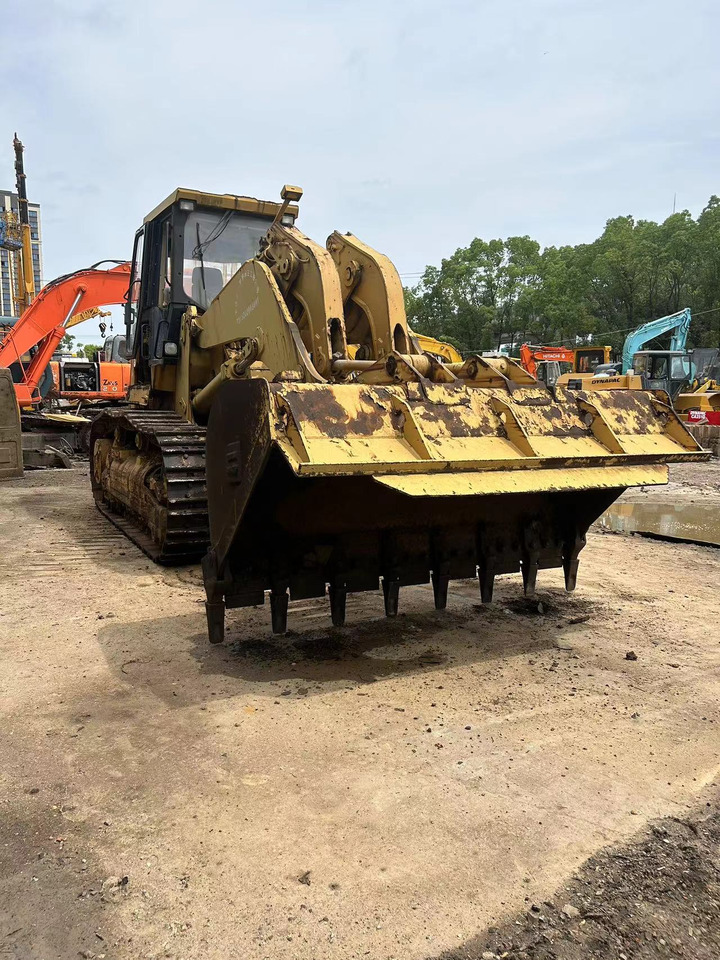 CATERPILLAR 973 - Kāpurķēžu iekrāvējs: foto 4 CATERPILLAR 973 - Kāpurķēžu iekrāvējs: foto 4