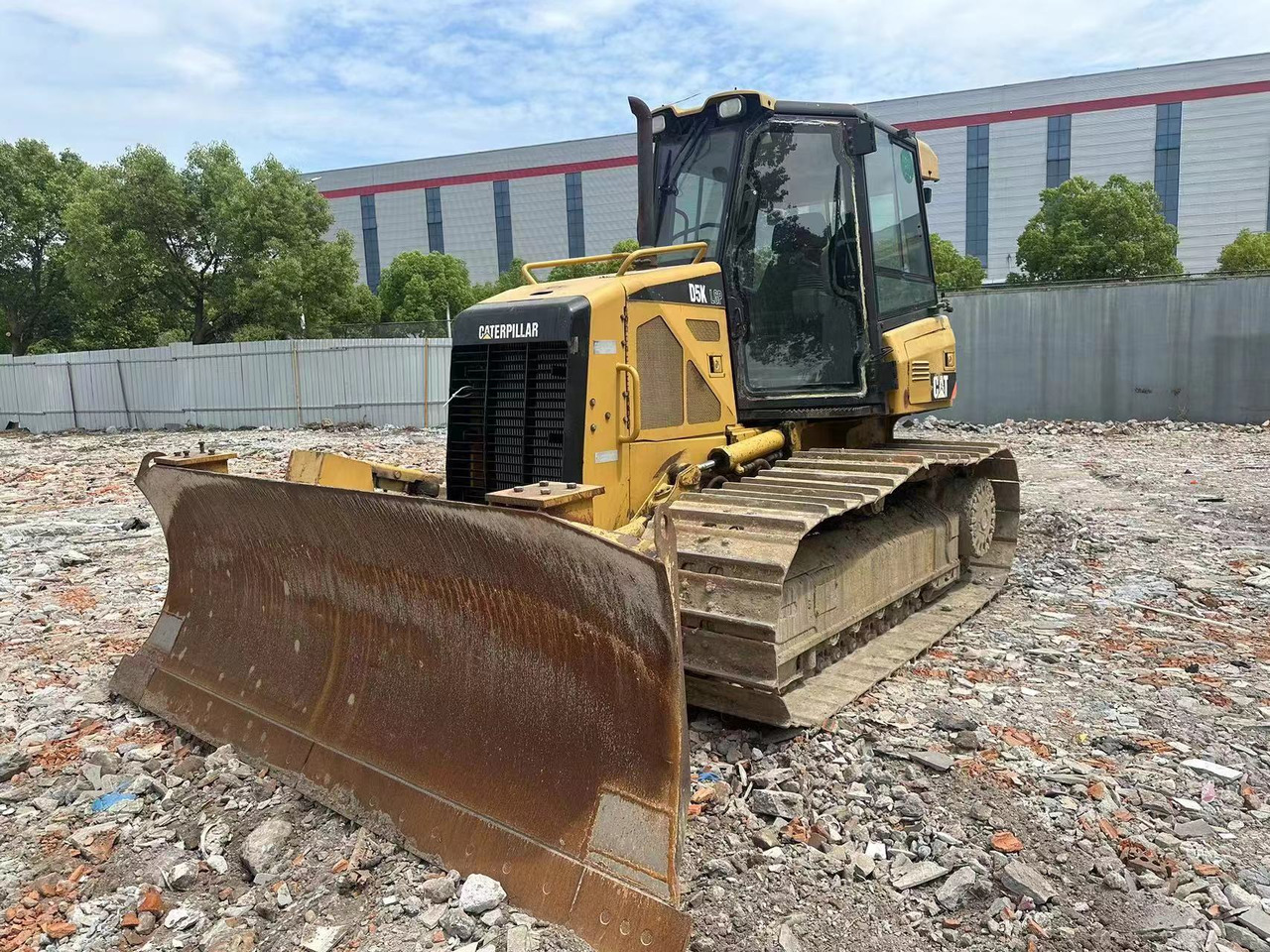 CATERPILLAR D5K - Buldozers: foto 5 CATERPILLAR D5K - Buldozers: foto 5