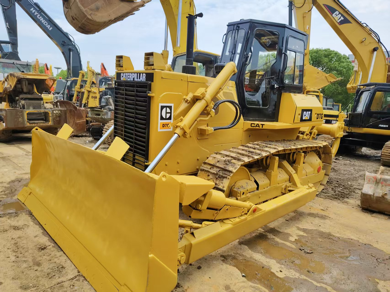 CATERPILLAR D7G - Buldozers: foto 3 CATERPILLAR D7G - Buldozers: foto 3