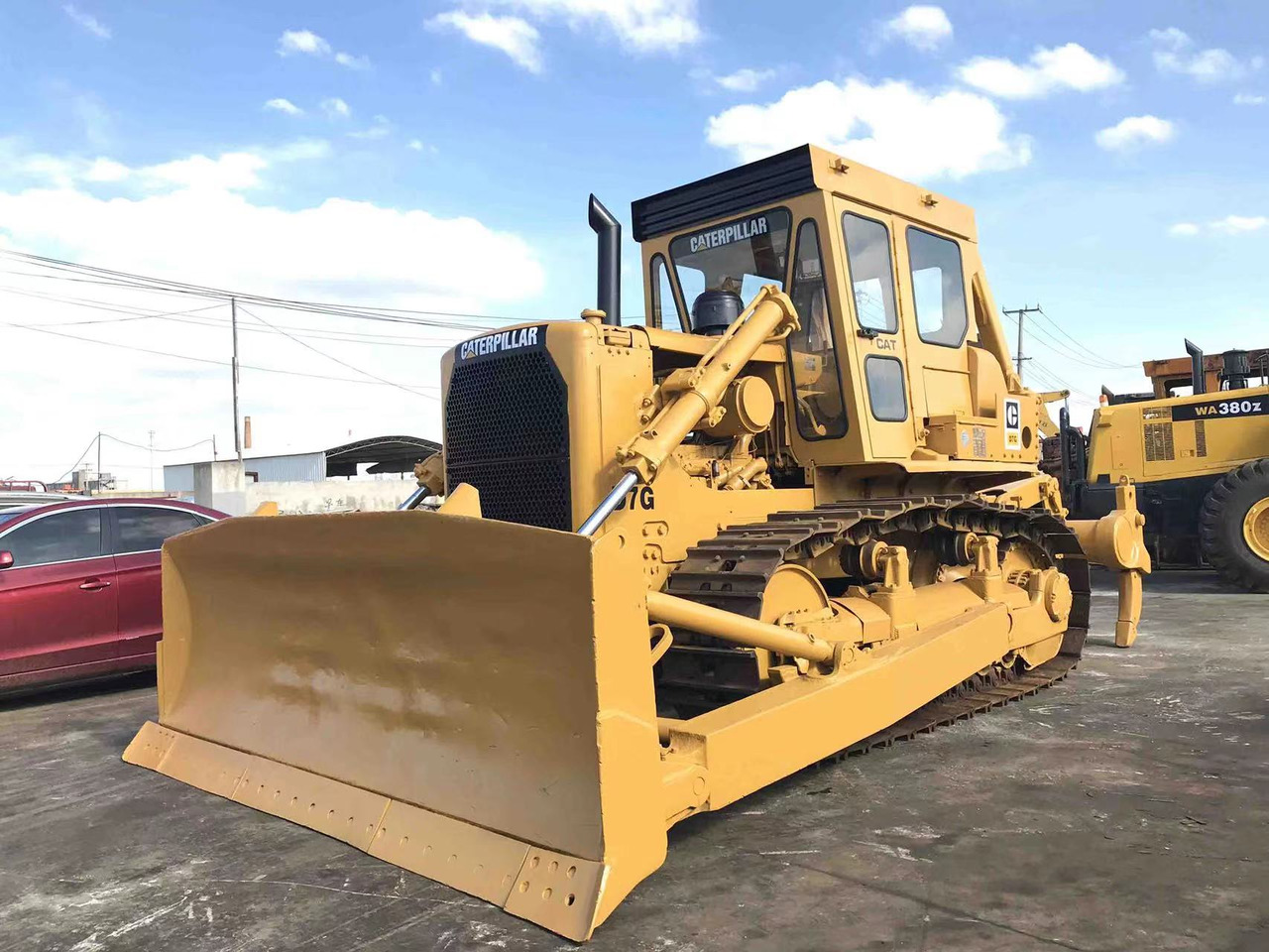CATERPILLAR D7G - Buldozers: foto 1 CATERPILLAR D7G - Buldozers: foto 1