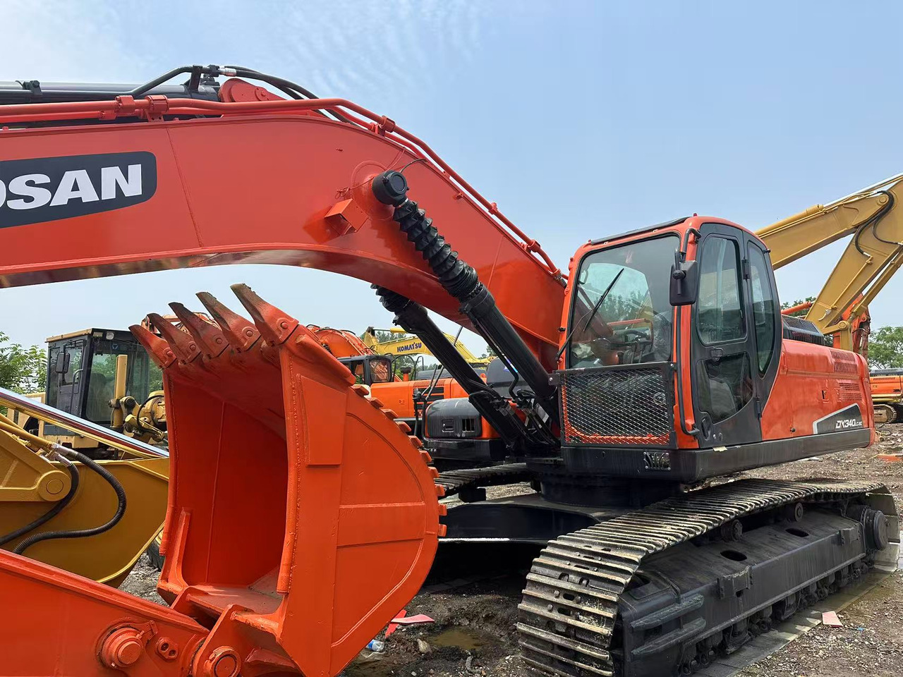 DOOSAN DX340LC-9C - Kāpurķēžu ekskavators: foto 3 DOOSAN DX340LC-9C - Kāpurķēžu ekskavators: foto 3