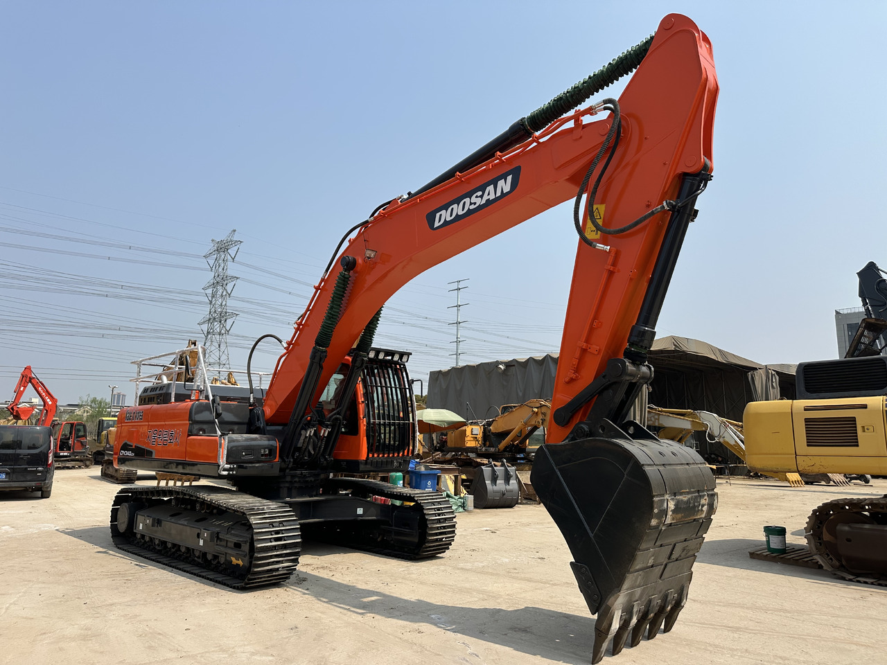 DOOSAN DX340LCA - Kāpurķēžu ekskavators: foto 4 DOOSAN DX340LCA - Kāpurķēžu ekskavators: foto 4