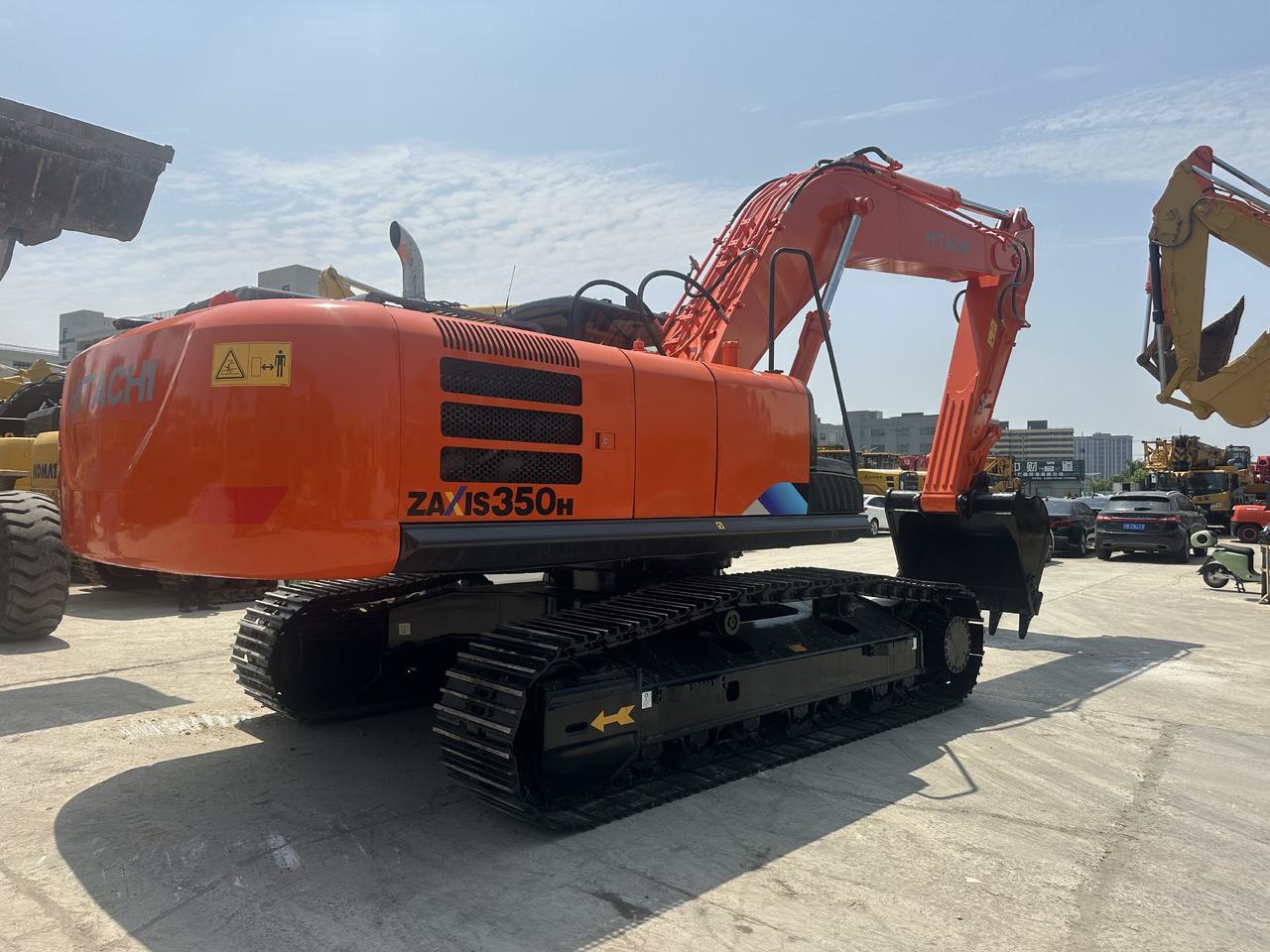 HITACHI ZX350H-5G - Kāpurķēžu ekskavators: foto 5 HITACHI ZX350H-5G - Kāpurķēžu ekskavators: foto 5