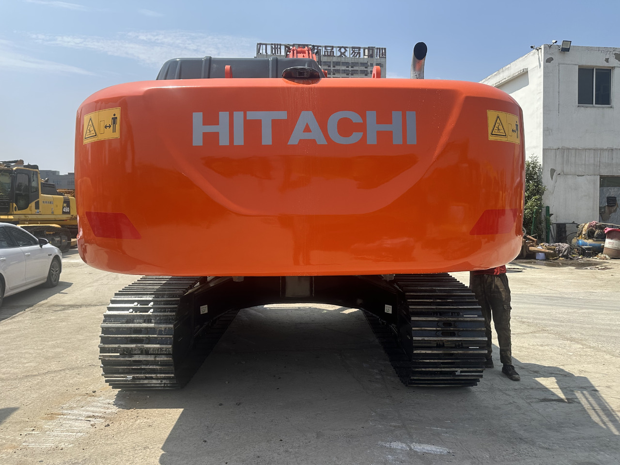 HITACHI ZX350H-5G - Kāpurķēžu ekskavators: foto 4 HITACHI ZX350H-5G - Kāpurķēžu ekskavators: foto 4