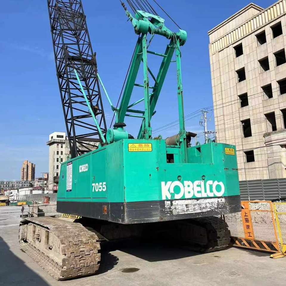KOBELCO 7055 - Kāpurķēžu celtnis: foto 1 KOBELCO 7055 - Kāpurķēžu celtnis: foto 1