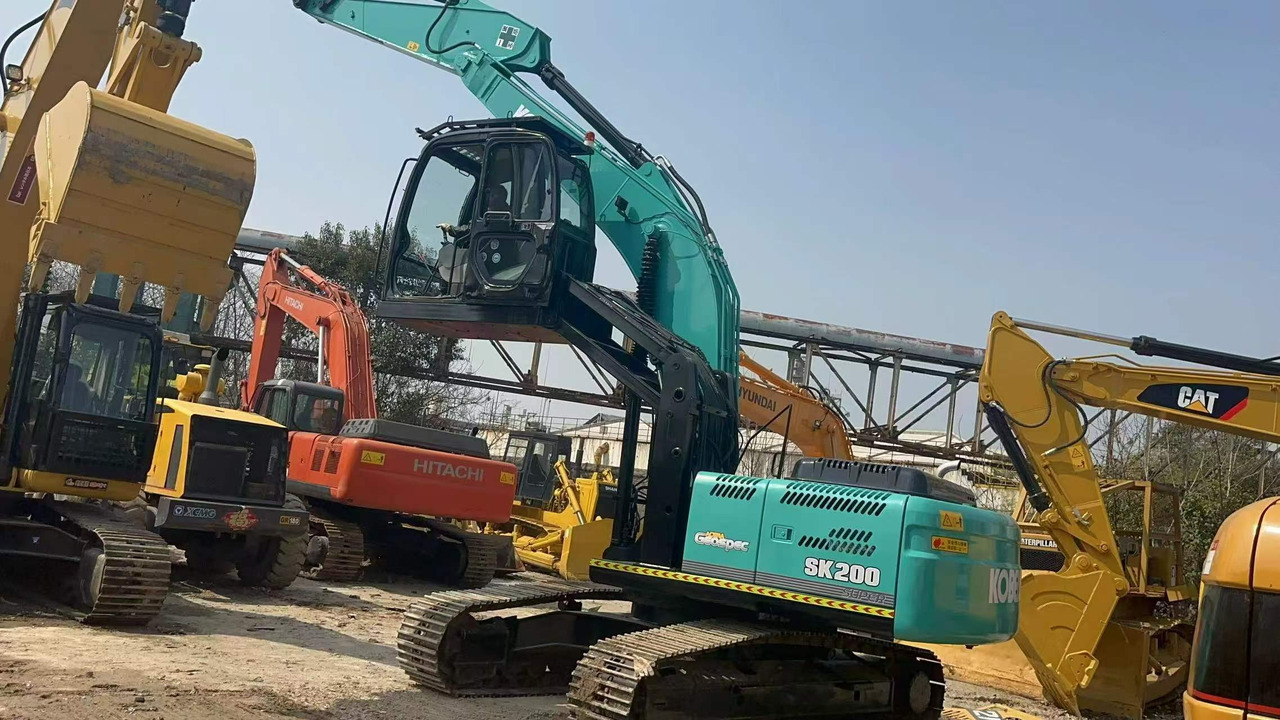 KOBELCO SK200-8 - Mini-ekskavators: foto 5 KOBELCO SK200-8 - Mini-ekskavators: foto 5