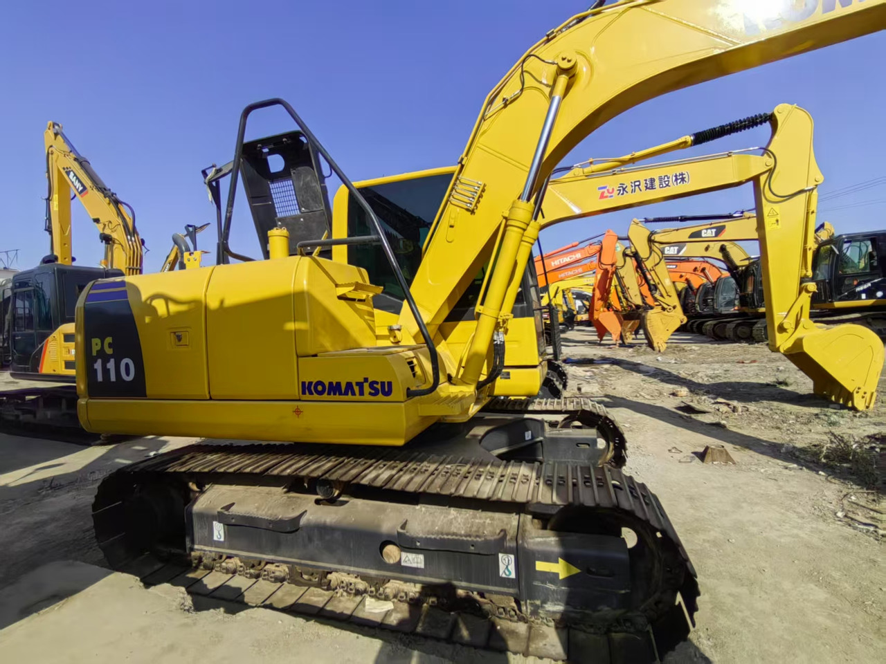 KOMATSU PC110-7 - Kāpurķēžu ekskavators: foto 3 KOMATSU PC110-7 - Kāpurķēžu ekskavators: foto 3