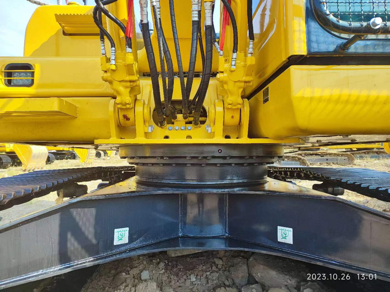 KOMATSU PC120-8 - Kāpurķēžu ekskavators: foto 3 KOMATSU PC120-8 - Kāpurķēžu ekskavators: foto 3