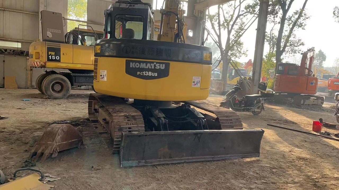 KOMATSU PC138US - Kāpurķēžu ekskavators: foto 2 KOMATSU PC138US - Kāpurķēžu ekskavators: foto 2
