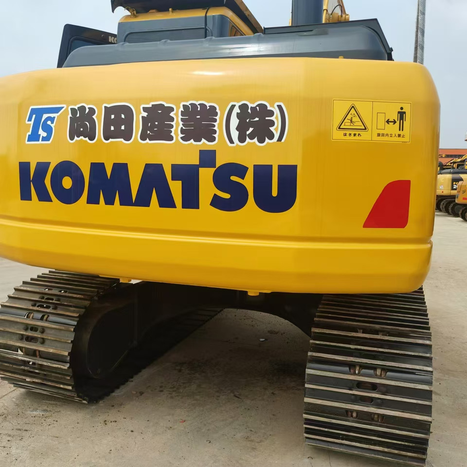 KOMATSU PC160-7 - Kāpurķēžu ekskavators: foto 4 KOMATSU PC160-7 - Kāpurķēžu ekskavators: foto 4