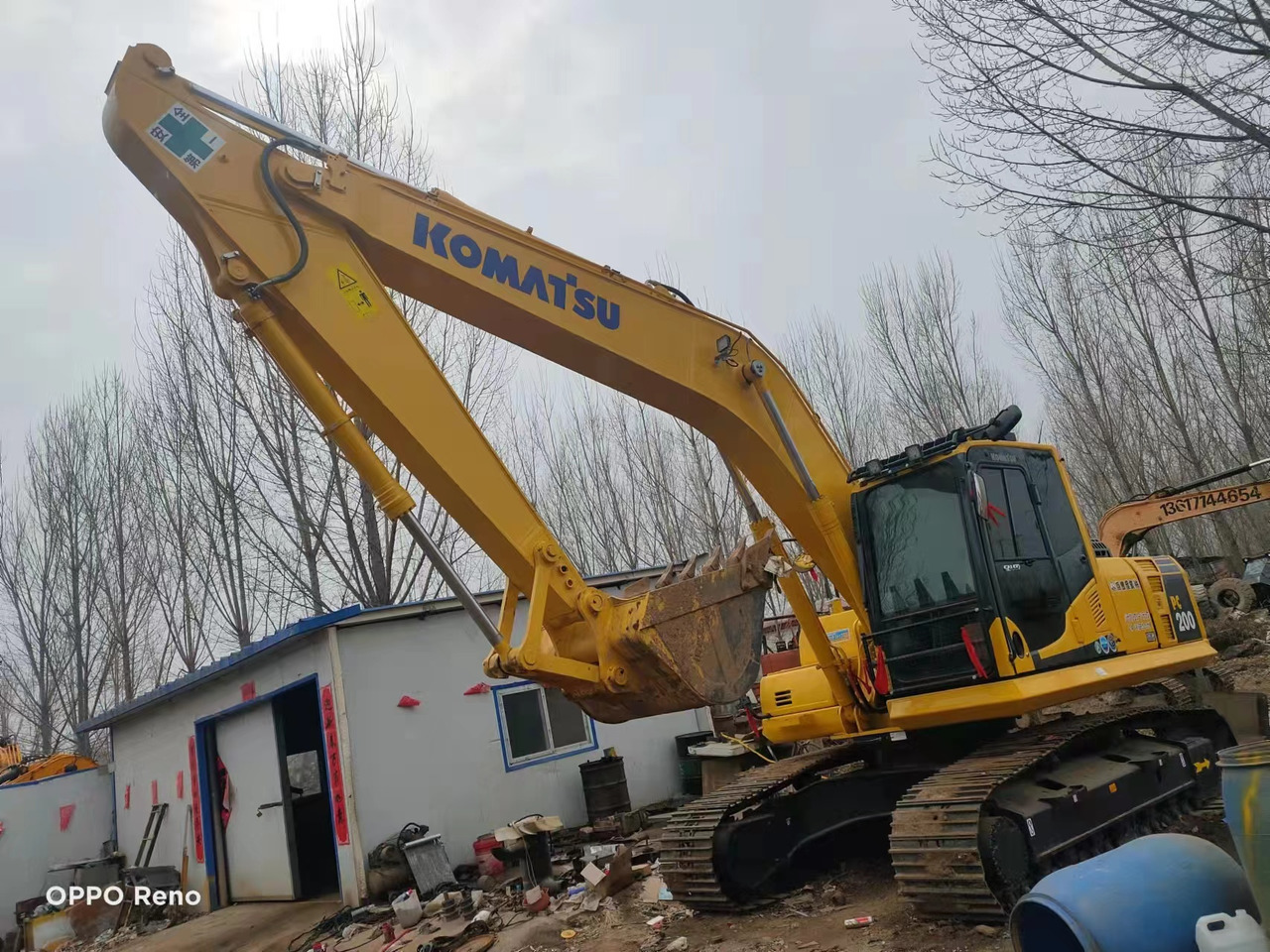 KOMATSU PC200-8 - Riteņu ekskavators: foto 4 KOMATSU PC200-8 - Riteņu ekskavators: foto 4