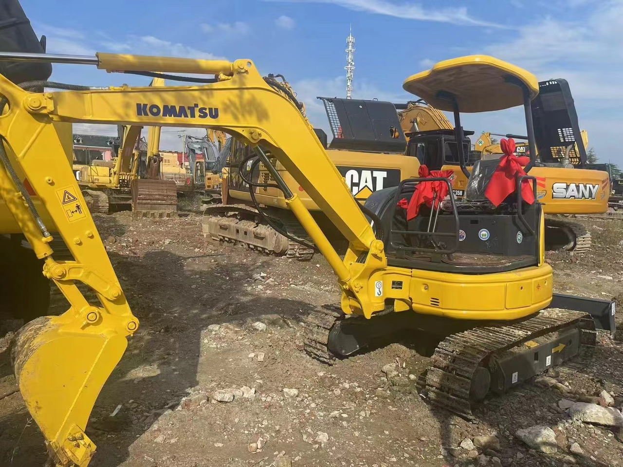 KOMATSU PC35 - Kāpurķēžu ekskavators: foto 5 KOMATSU PC35 - Kāpurķēžu ekskavators: foto 5
