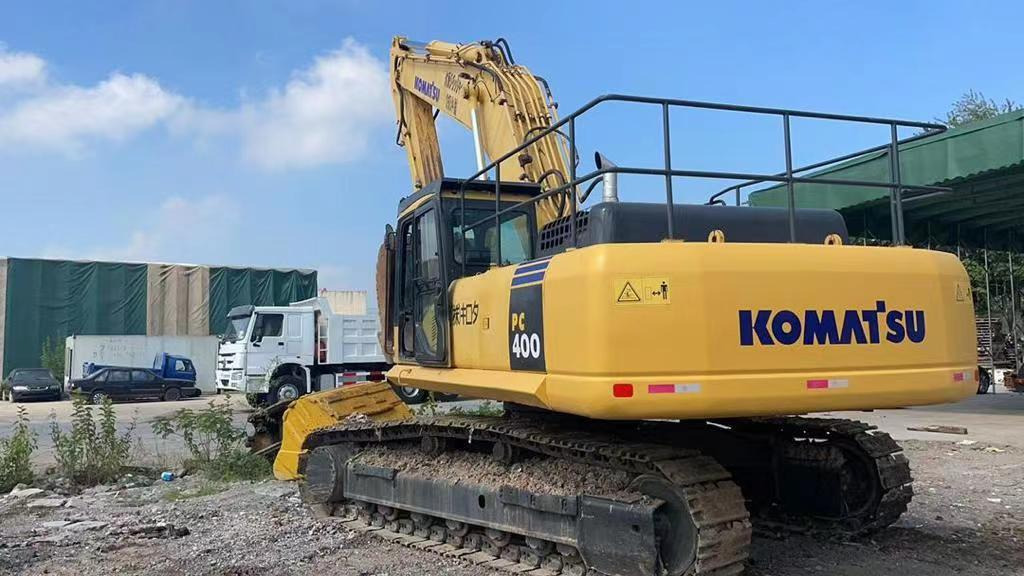 KOMATSU PC400-7 - Kāpurķēžu ekskavators: foto 3 KOMATSU PC400-7 - Kāpurķēžu ekskavators: foto 3