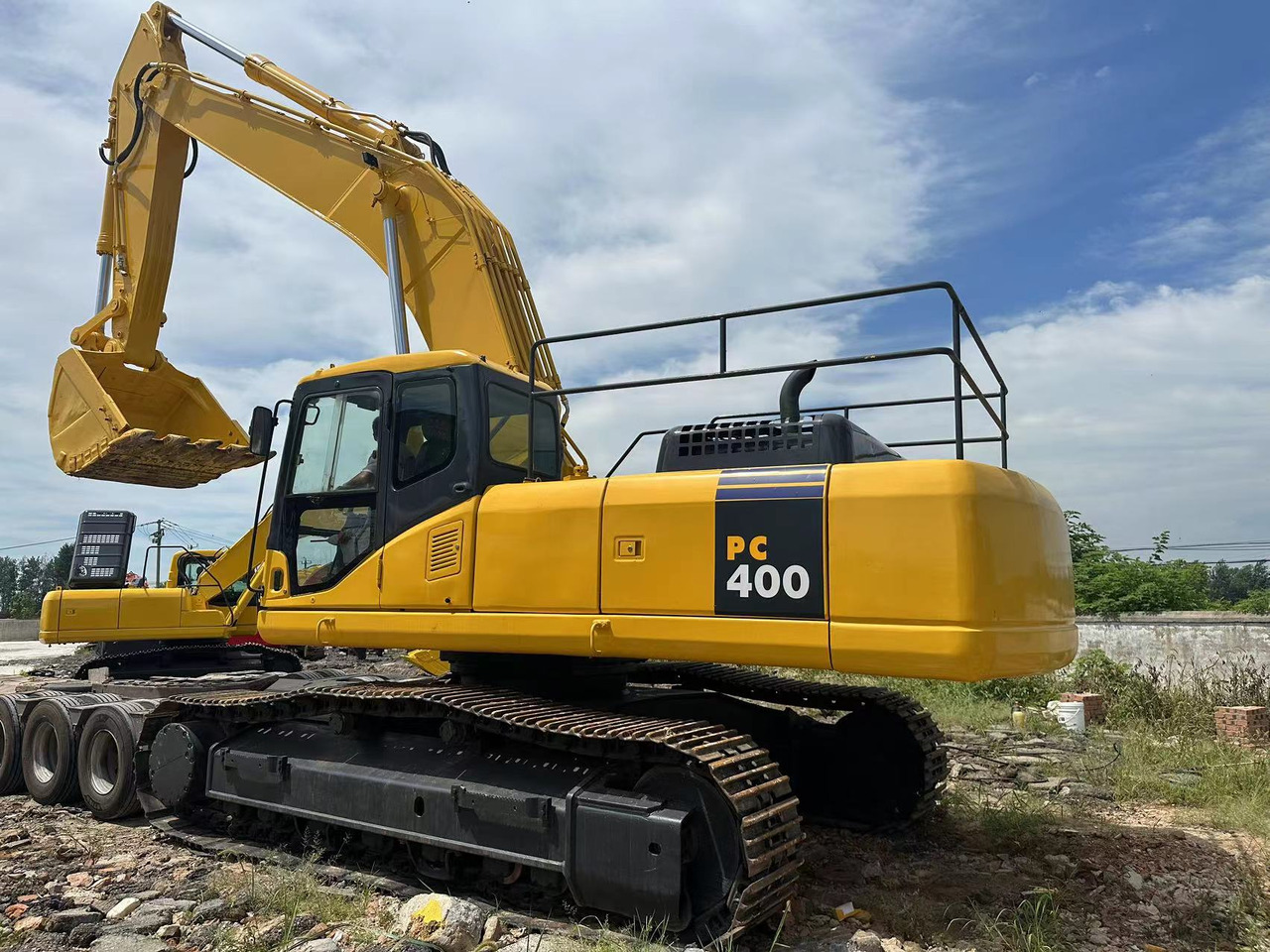 KOMATSU PC400-7 - Kāpurķēžu ekskavators: foto 3 KOMATSU PC400-7 - Kāpurķēžu ekskavators: foto 3
