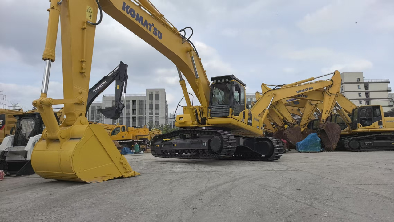 KOMATSU PC400-8 - Kāpurķēžu ekskavators: foto 4 KOMATSU PC400-8 - Kāpurķēžu ekskavators: foto 4