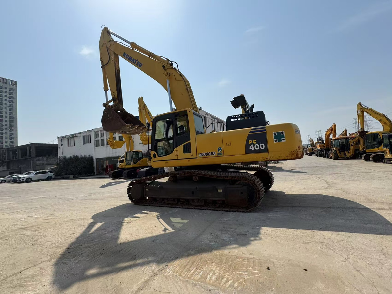 KOMATSU PC400-8 - Kāpurķēžu ekskavators: foto 2 KOMATSU PC400-8 - Kāpurķēžu ekskavators: foto 2