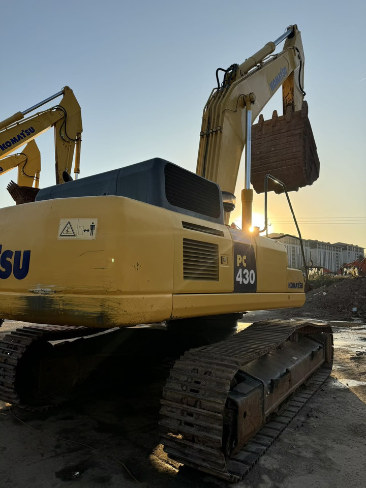KOMATSU PC430-8 - Kāpurķēžu ekskavators: foto 4 KOMATSU PC430-8 - Kāpurķēžu ekskavators: foto 4