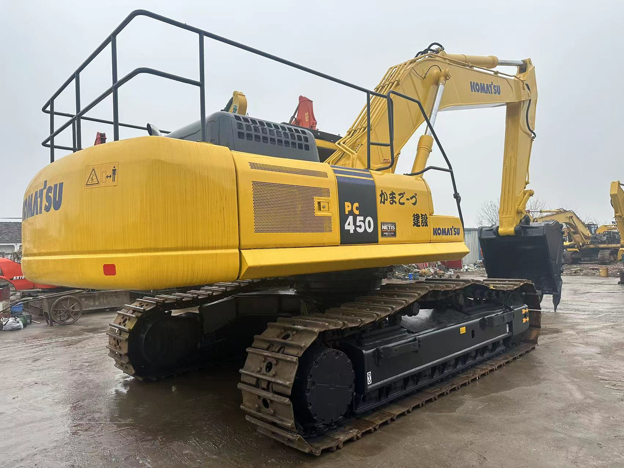 KOMATSU PC450-7 - Kāpurķēžu ekskavators: foto 2 KOMATSU PC450-7 - Kāpurķēžu ekskavators: foto 2