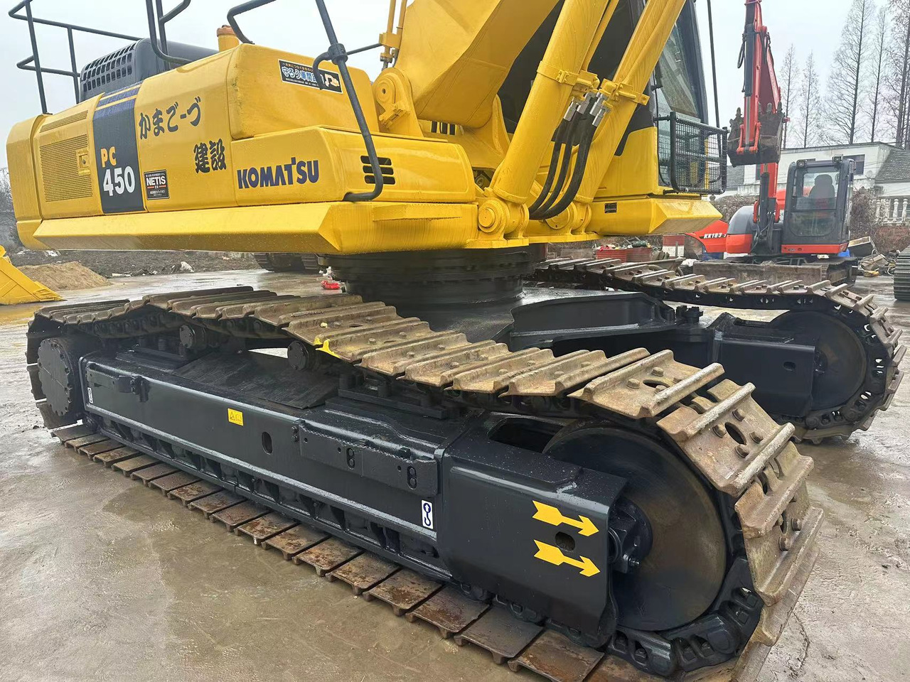 KOMATSU PC450-7 - Kāpurķēžu ekskavators: foto 3 KOMATSU PC450-7 - Kāpurķēžu ekskavators: foto 3
