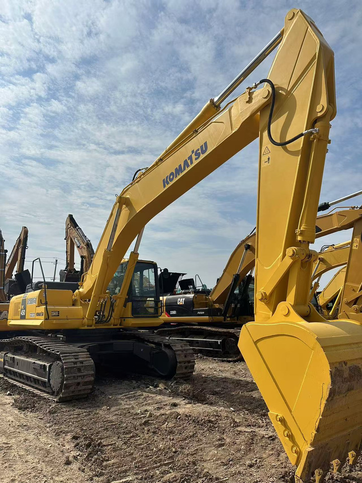 KOMATSU PC450-7 - Kāpurķēžu ekskavators: foto 5 KOMATSU PC450-7 - Kāpurķēžu ekskavators: foto 5