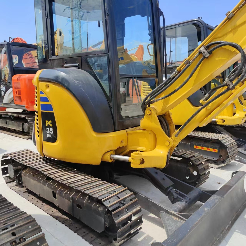 KOMATSU PC55MR - Kāpurķēžu ekskavators: foto 4 KOMATSU PC55MR - Kāpurķēžu ekskavators: foto 4