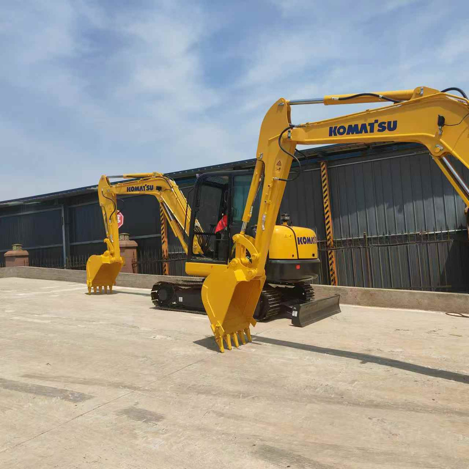 KOMATSU PC56-7 - Kāpurķēžu ekskavators: foto 5 KOMATSU PC56-7 - Kāpurķēžu ekskavators: foto 5