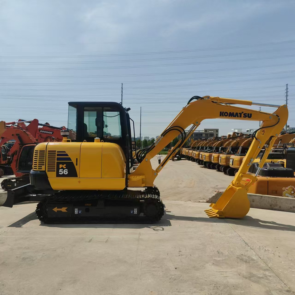 KOMATSU PC56-7 - Kāpurķēžu ekskavators: foto 1 KOMATSU PC56-7 - Kāpurķēžu ekskavators: foto 1
