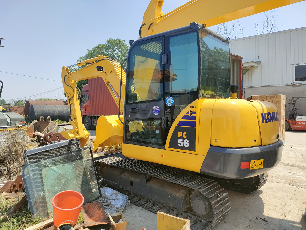 KOMATSU PC56-7 - Kāpurķēžu ekskavators: foto 4 KOMATSU PC56-7 - Kāpurķēžu ekskavators: foto 4