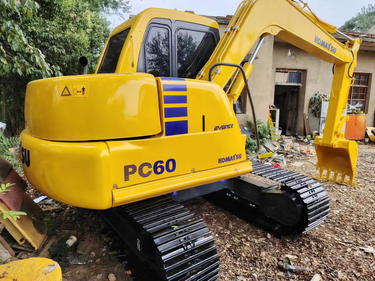 KOMATSU PC60-7 - Kāpurķēžu ekskavators: foto 3 KOMATSU PC60-7 - Kāpurķēžu ekskavators: foto 3