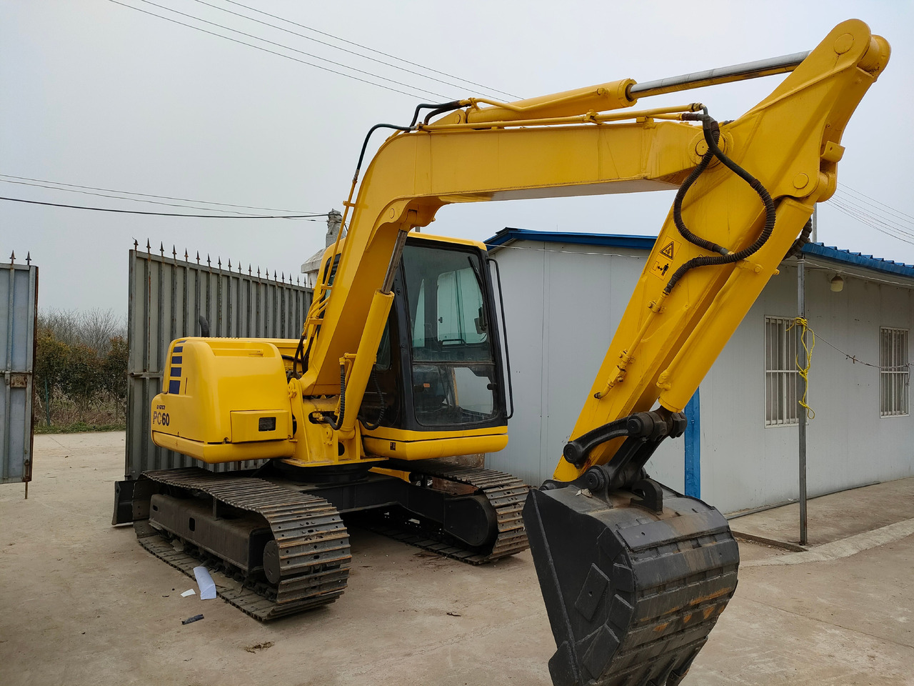 KOMATSU PC60-7 - Kāpurķēžu ekskavators: foto 3 KOMATSU PC60-7 - Kāpurķēžu ekskavators: foto 3