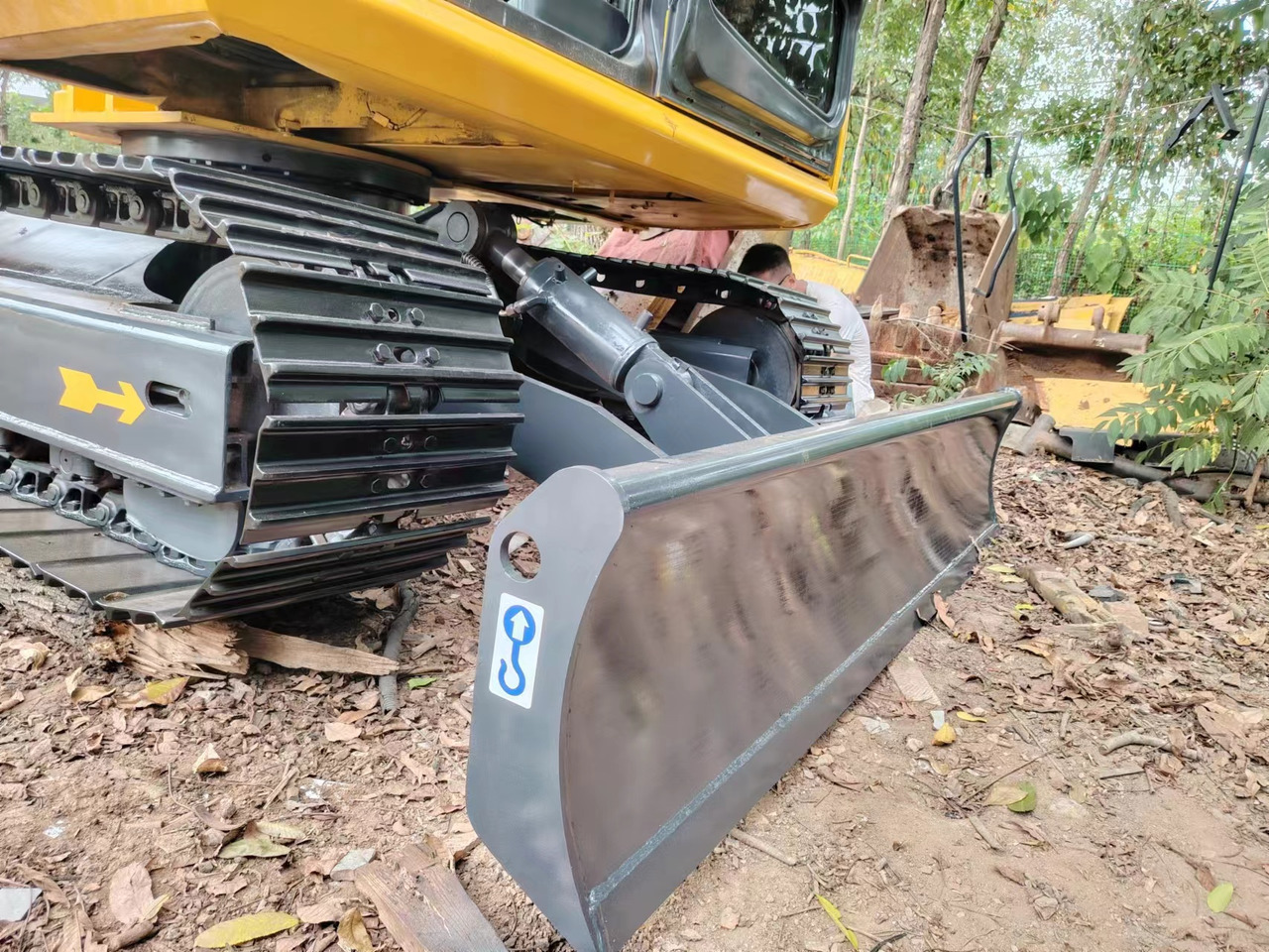 KOMATSU PC60-7 - Kāpurķēžu ekskavators: foto 4 KOMATSU PC60-7 - Kāpurķēžu ekskavators: foto 4