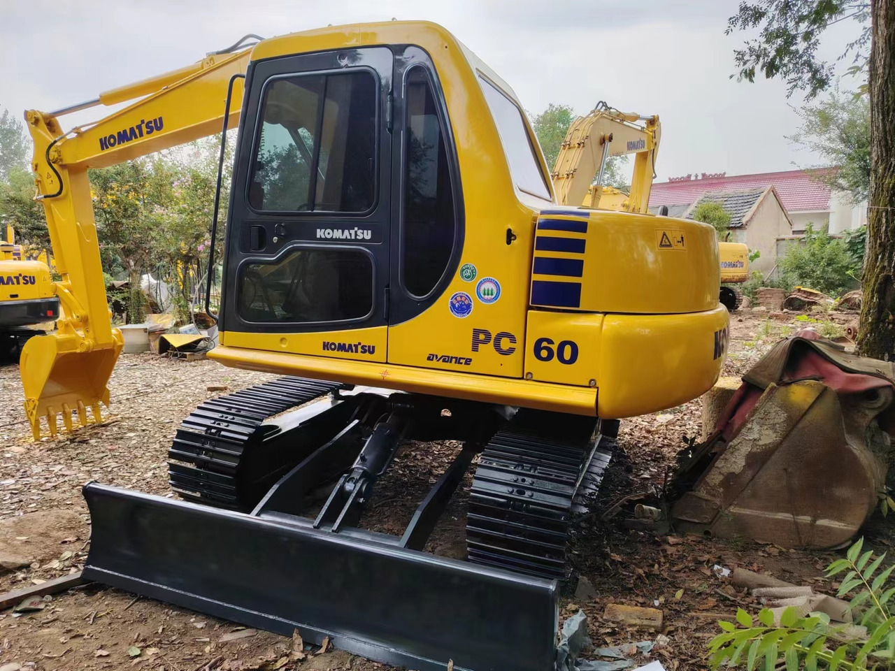 KOMATSU PC60-7 - Kāpurķēžu ekskavators: foto 2 KOMATSU PC60-7 - Kāpurķēžu ekskavators: foto 2