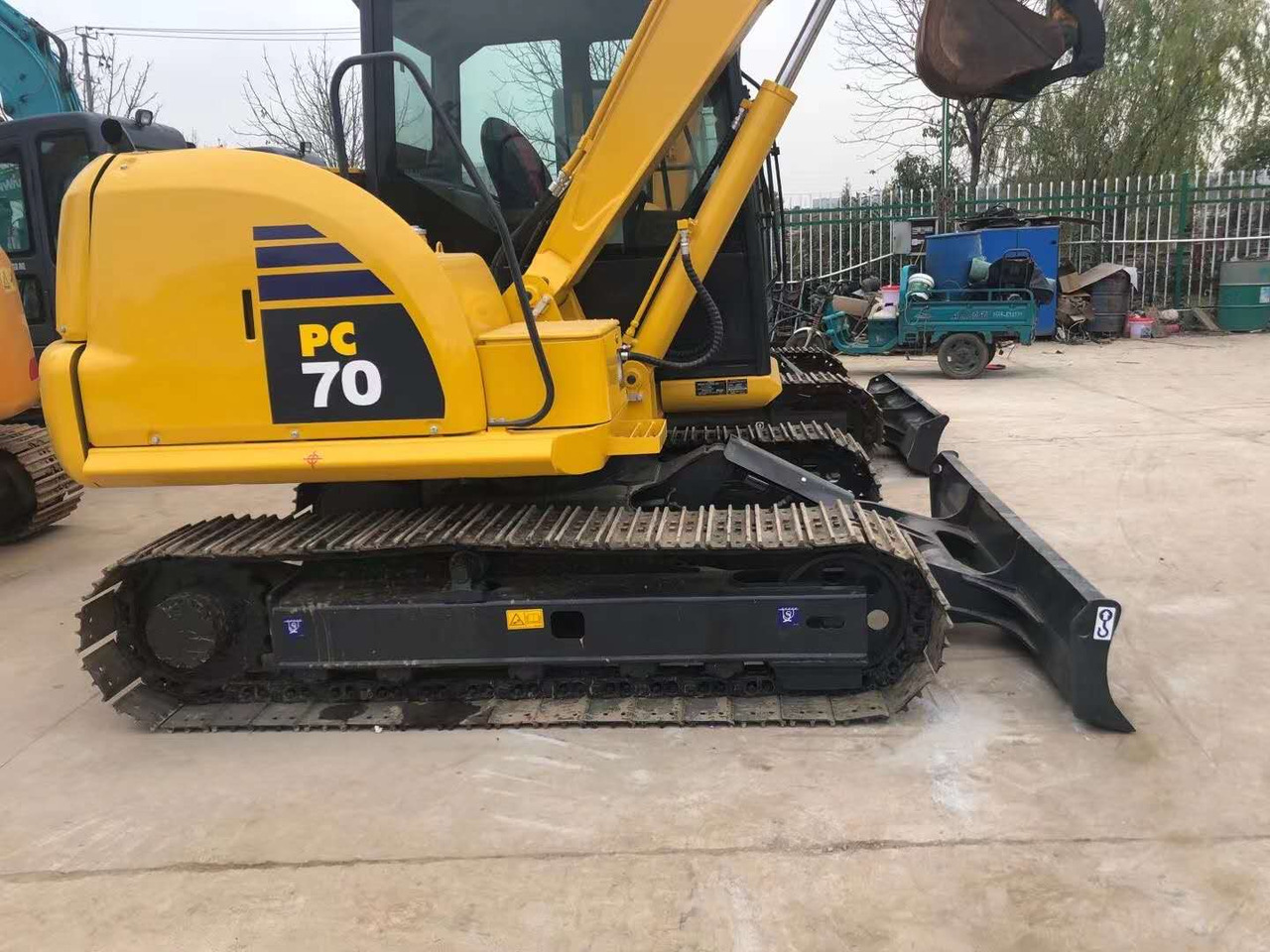 KOMATSU PC70-8 - Kāpurķēžu ekskavators: foto 3 KOMATSU PC70-8 - Kāpurķēžu ekskavators: foto 3