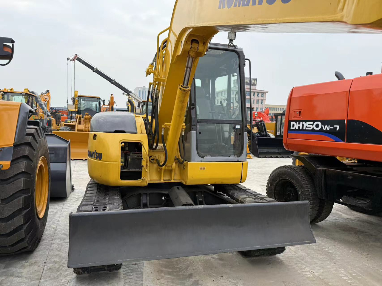 KOMATSU PC78US - Mini-ekskavators: foto 3 KOMATSU PC78US - Mini-ekskavators: foto 3