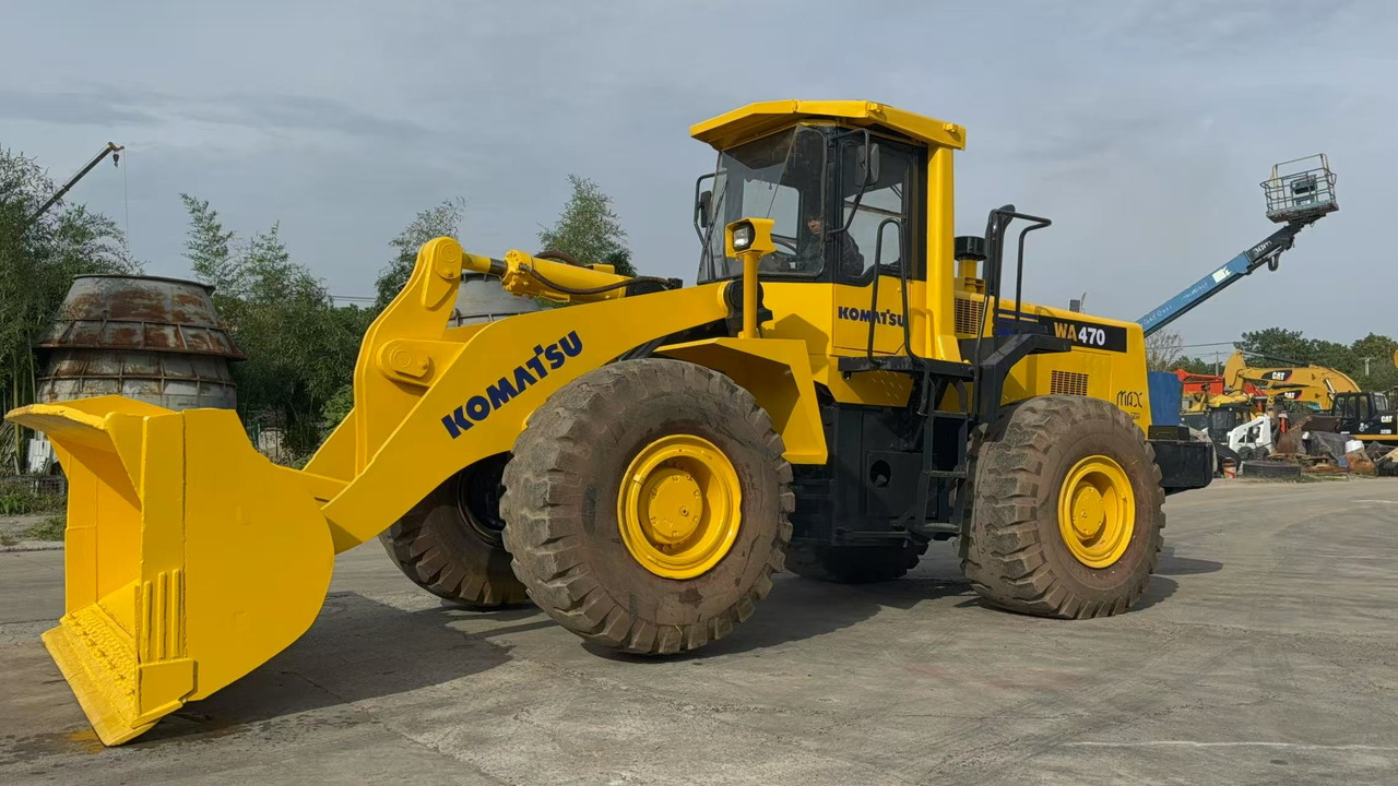 KOMATSU WA470-3 - Riteņu iekrāvējs: foto 1 KOMATSU WA470-3 - Riteņu iekrāvējs: foto 1