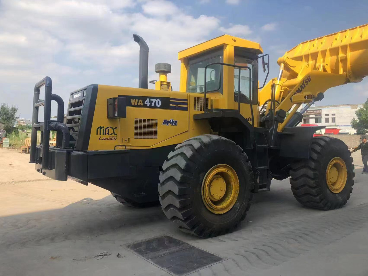 KOMATSU WA470-3 - Riteņu iekrāvējs: foto 1 KOMATSU WA470-3 - Riteņu iekrāvējs: foto 1