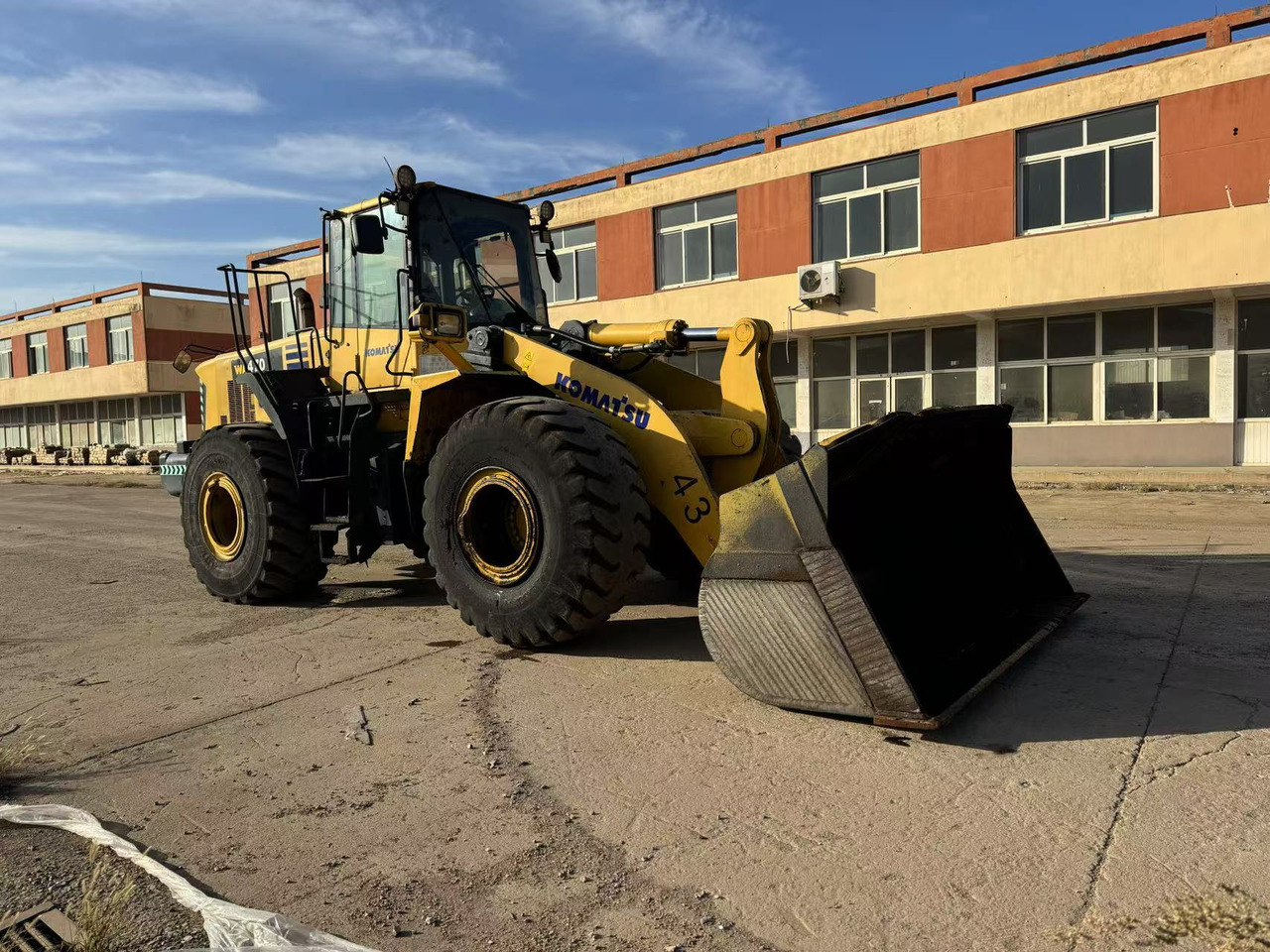 KOMATSU WA470-6 - Riteņu iekrāvējs: foto 2 KOMATSU WA470-6 - Riteņu iekrāvējs: foto 2