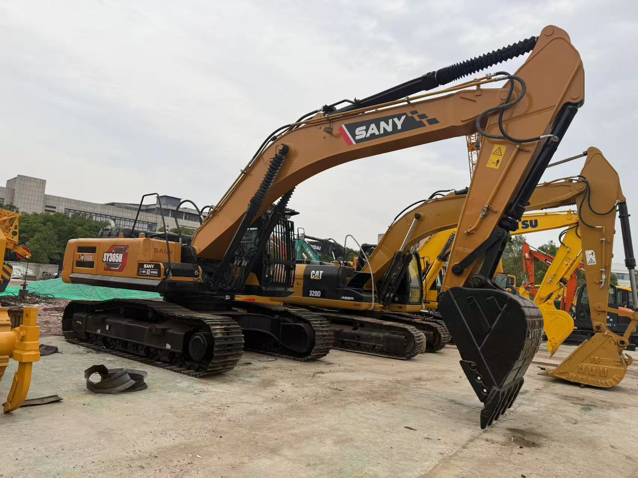SANY SY365H - Kāpurķēžu ekskavators: foto 5 SANY SY365H - Kāpurķēžu ekskavators: foto 5