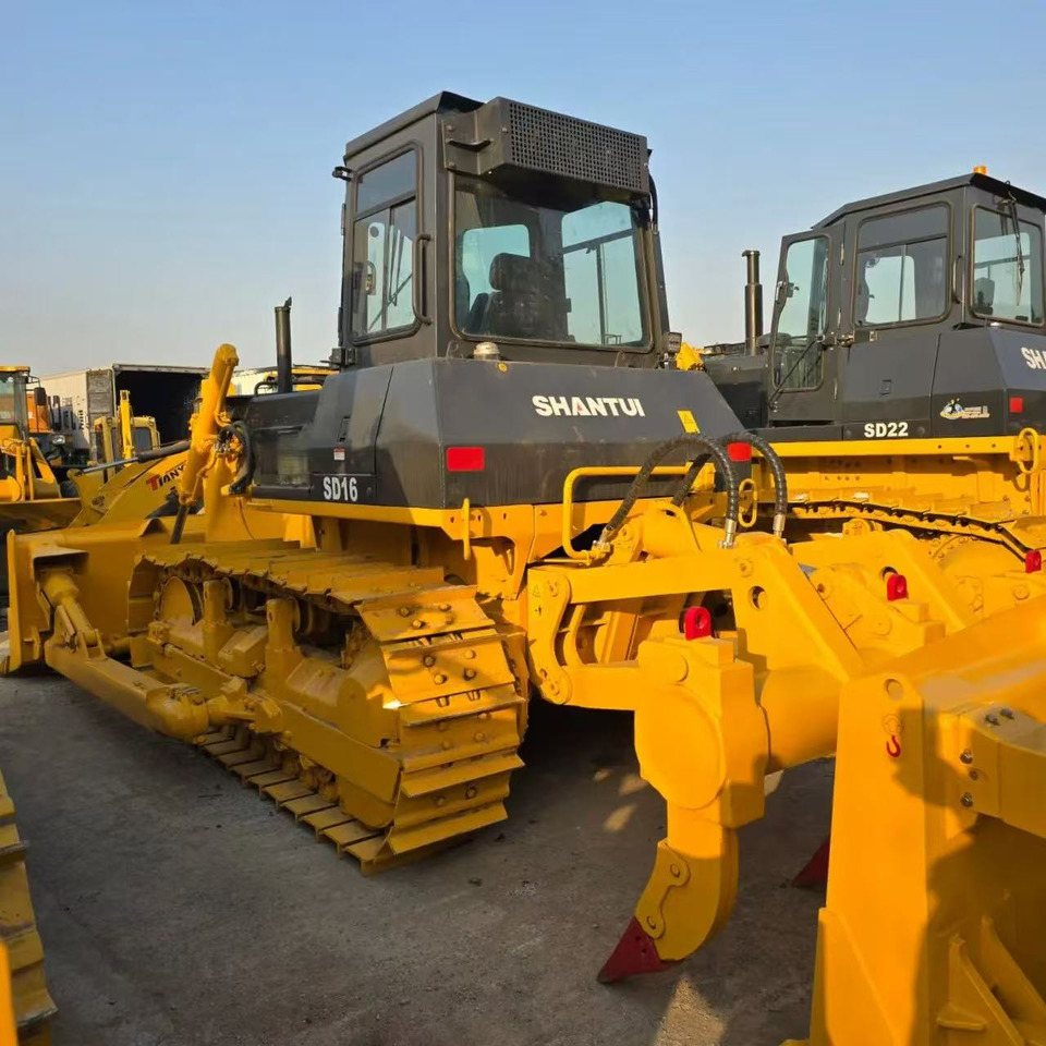 SHANTUI SD16 - Buldozers: foto 4 SHANTUI SD16 - Buldozers: foto 4