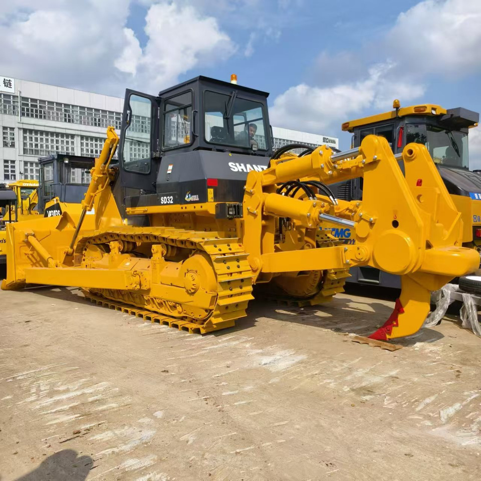 SHANTUI SD32 - Buldozers: foto 1 SHANTUI SD32 - Buldozers: foto 1