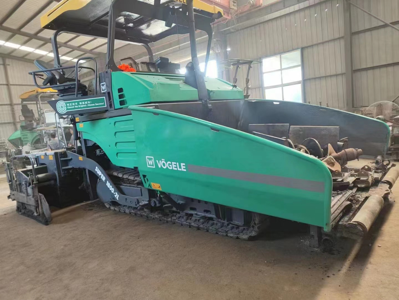 VOGELE 1800-2 - Asfalta klājējs: foto 1 VOGELE 1800-2 - Asfalta klājējs: foto 1