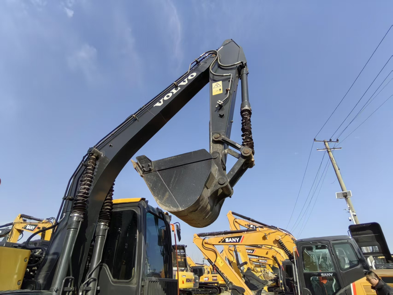 VOLVO EC140 - Kāpurķēžu ekskavators: foto 2 VOLVO EC140 - Kāpurķēžu ekskavators: foto 2