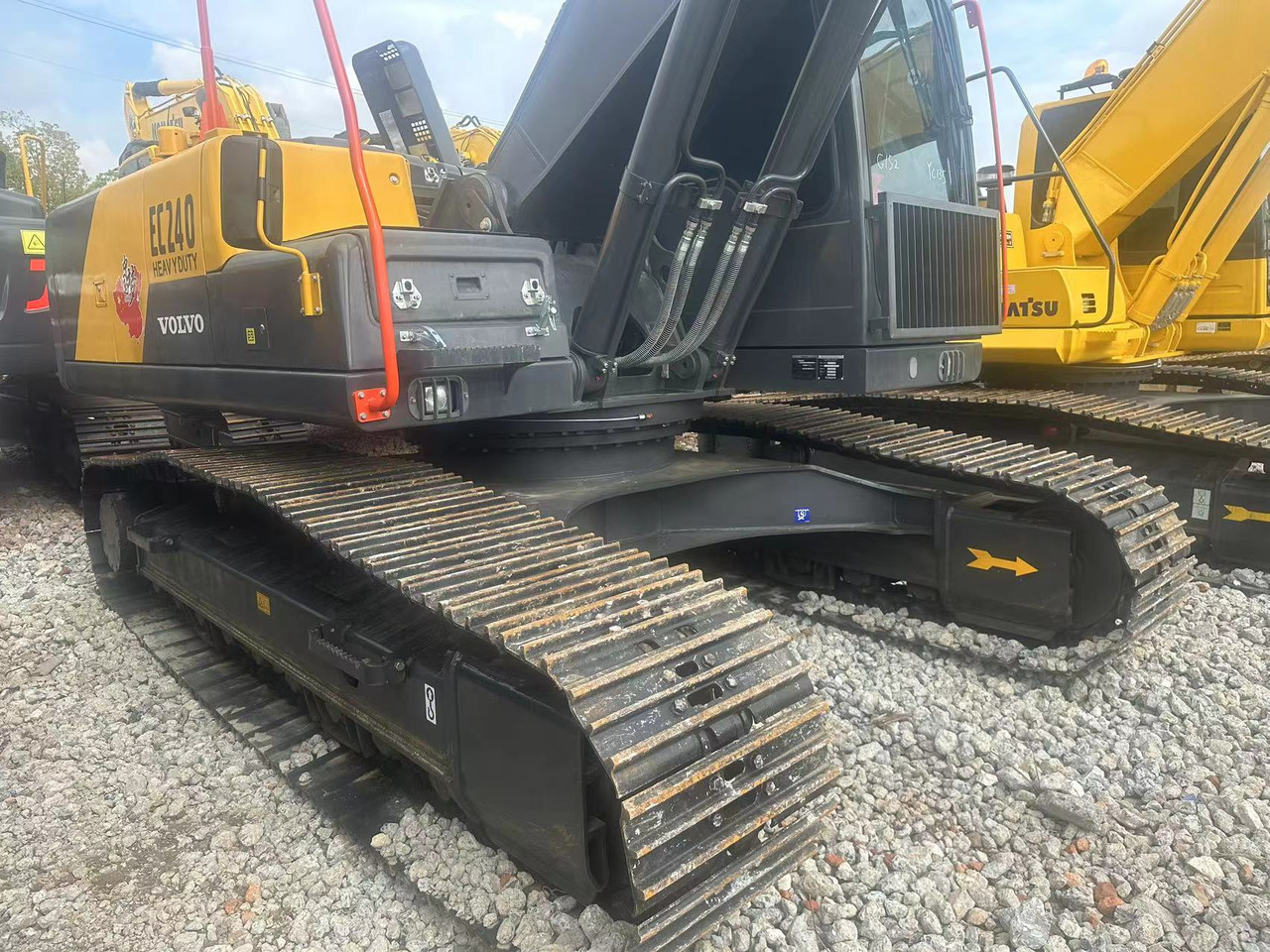 VOLVO EC240 - Kāpurķēžu ekskavators: foto 2 VOLVO EC240 - Kāpurķēžu ekskavators: foto 2