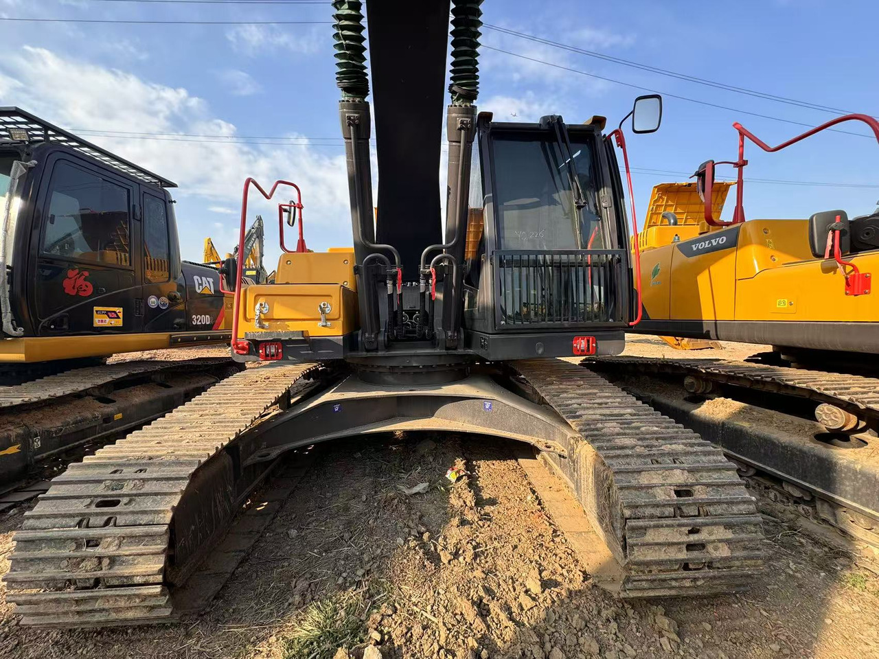 VOLVO EC250D - Kāpurķēžu ekskavators: foto 4 VOLVO EC250D - Kāpurķēžu ekskavators: foto 4