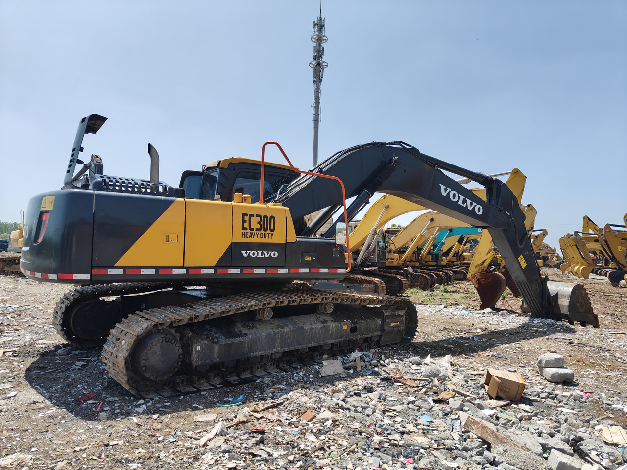 VOLVO EC300 - Kāpurķēžu ekskavators: foto 3 VOLVO EC300 - Kāpurķēžu ekskavators: foto 3