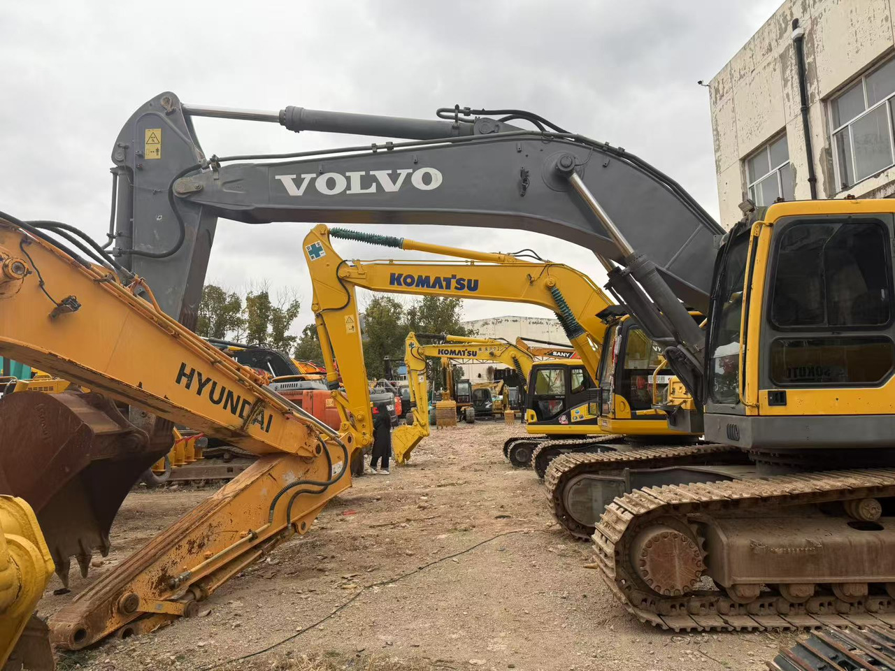VOLVO EC360BLC - Kāpurķēžu ekskavators: foto 2 VOLVO EC360BLC - Kāpurķēžu ekskavators: foto 2