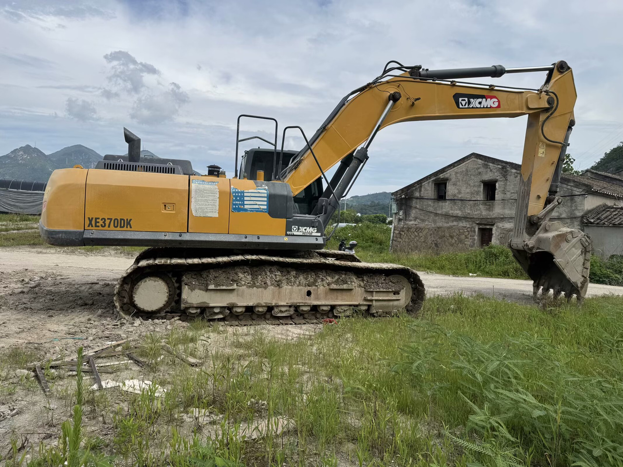 XCMG XE370DK - Kāpurķēžu ekskavators: foto 3 XCMG XE370DK - Kāpurķēžu ekskavators: foto 3