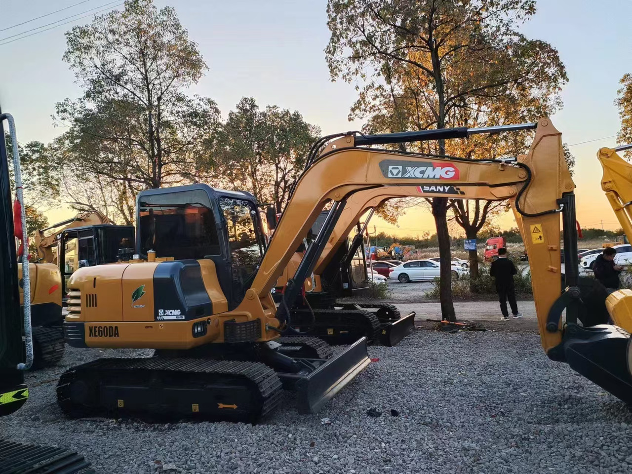 XCMG XE60DA - Kāpurķēžu ekskavators: foto 2 XCMG XE60DA - Kāpurķēžu ekskavators: foto 2